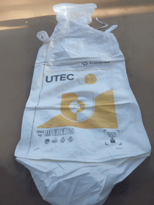 Radovanski big bags usados e sacarias. Big bags higienizados, sem lavar ou batifos - Brancos ou com logomarca - válvula superior e inferior - 4 alças - capacidade para 1.000Kg - Preimeiro uso e seminovos com liner.