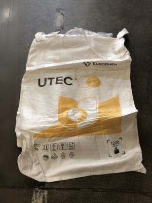 Radovanski big bags usados e sacarias. Big bags higienizados, sem lavar ou batifos - Brancos ou com logomarca - válvula superior e inferior - 4 alças - capacidade para 1.000Kg - Preimeiro uso e seminovos com liner.