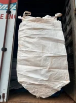 Radovanski big bags usados e sacarias. Big bags higienizados, sem lavar ou batifos - Brancos ou com logomarca - válvula superior e inferior - 4 alças - capacidade para 1.000Kg - Preimeiro uso e seminovos com liner.